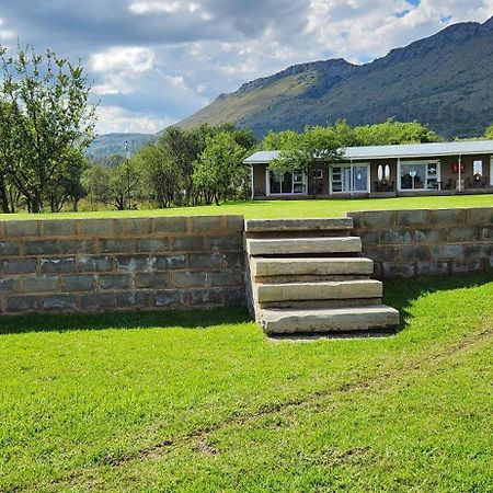 A Dam'S View Accommodation Куинстаун Екстериор снимка